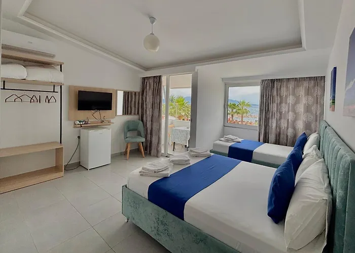 Santa Paola Apartments