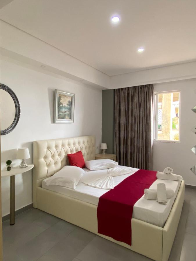 Santa Paola Apartment *